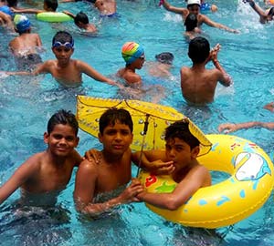 Splashing, Fun filled Saturday at SRMPS